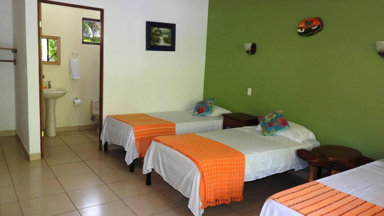 Hotel D'Lucia - Quebrada Ganado, Jaco, Costa Rica Exteriör bild